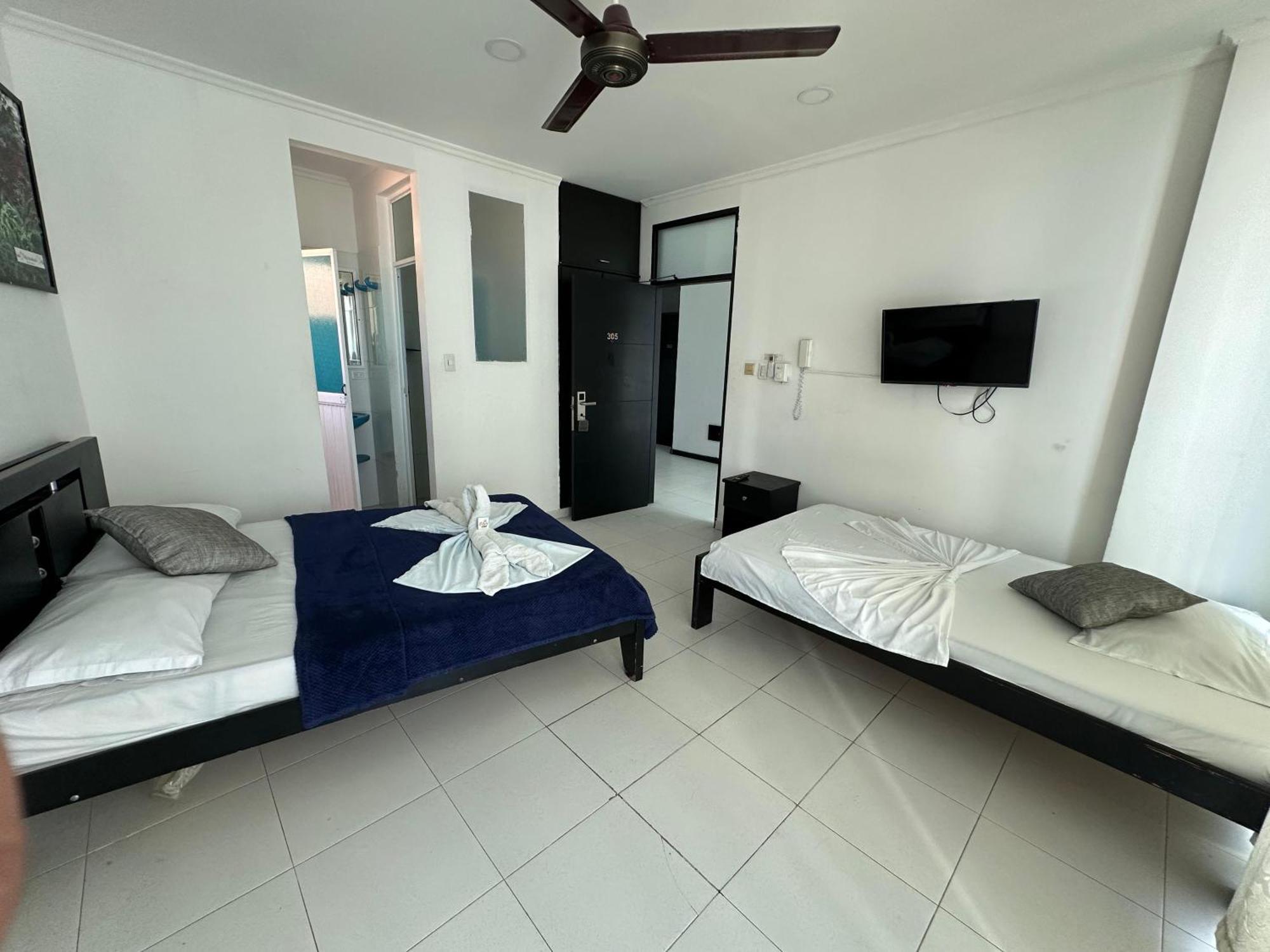 Aw Hotel Rodadero Suites サンタ・マルタ エクステリア 写真